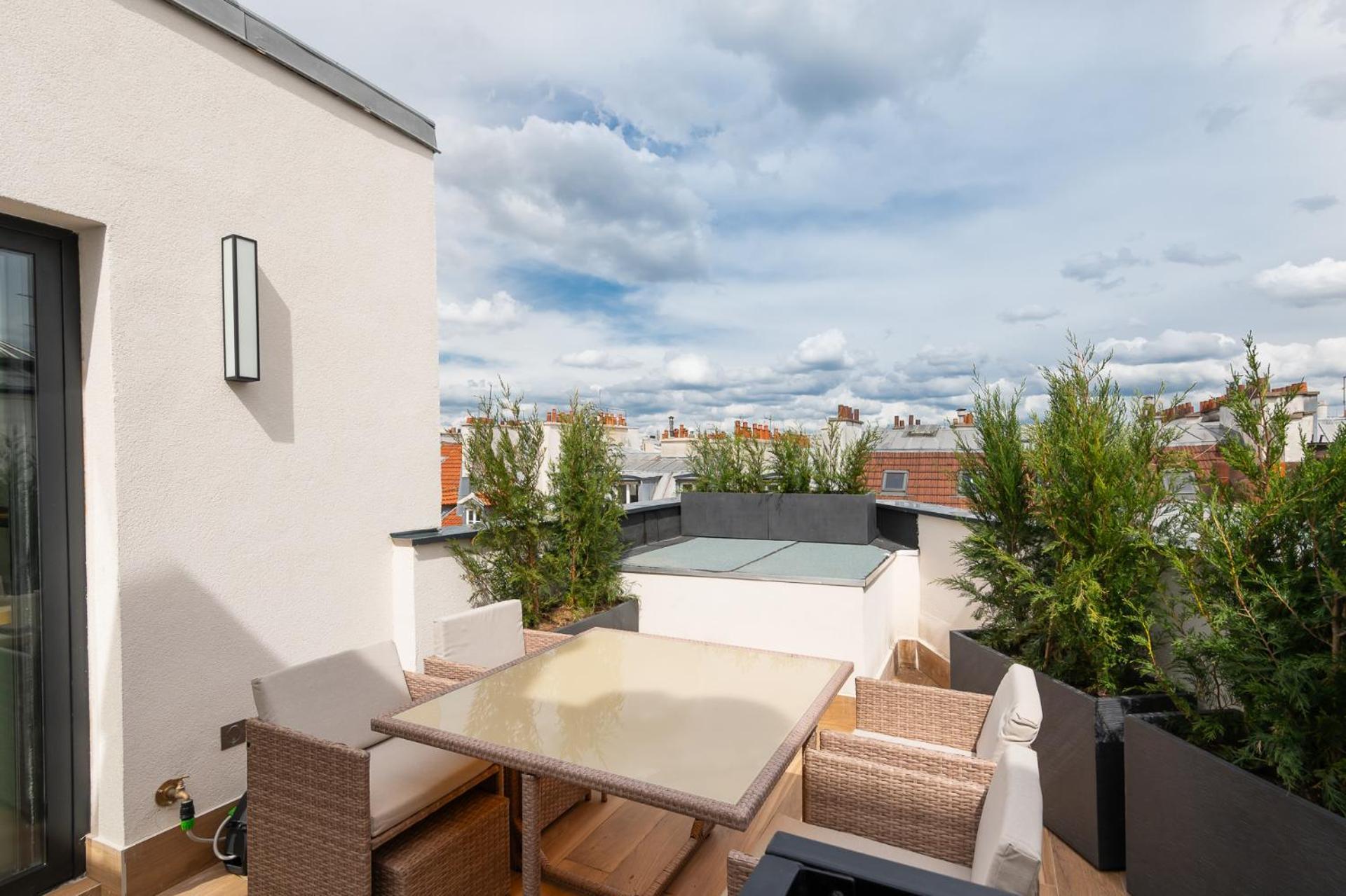 Les Suites Hcr Paris Bagian luar foto