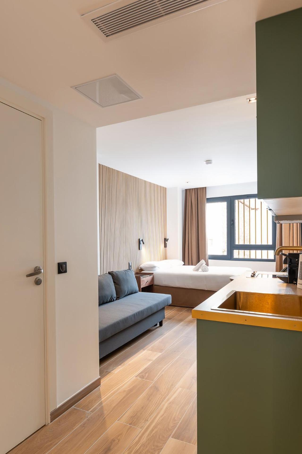 Les Suites Hcr Paris Bagian luar foto